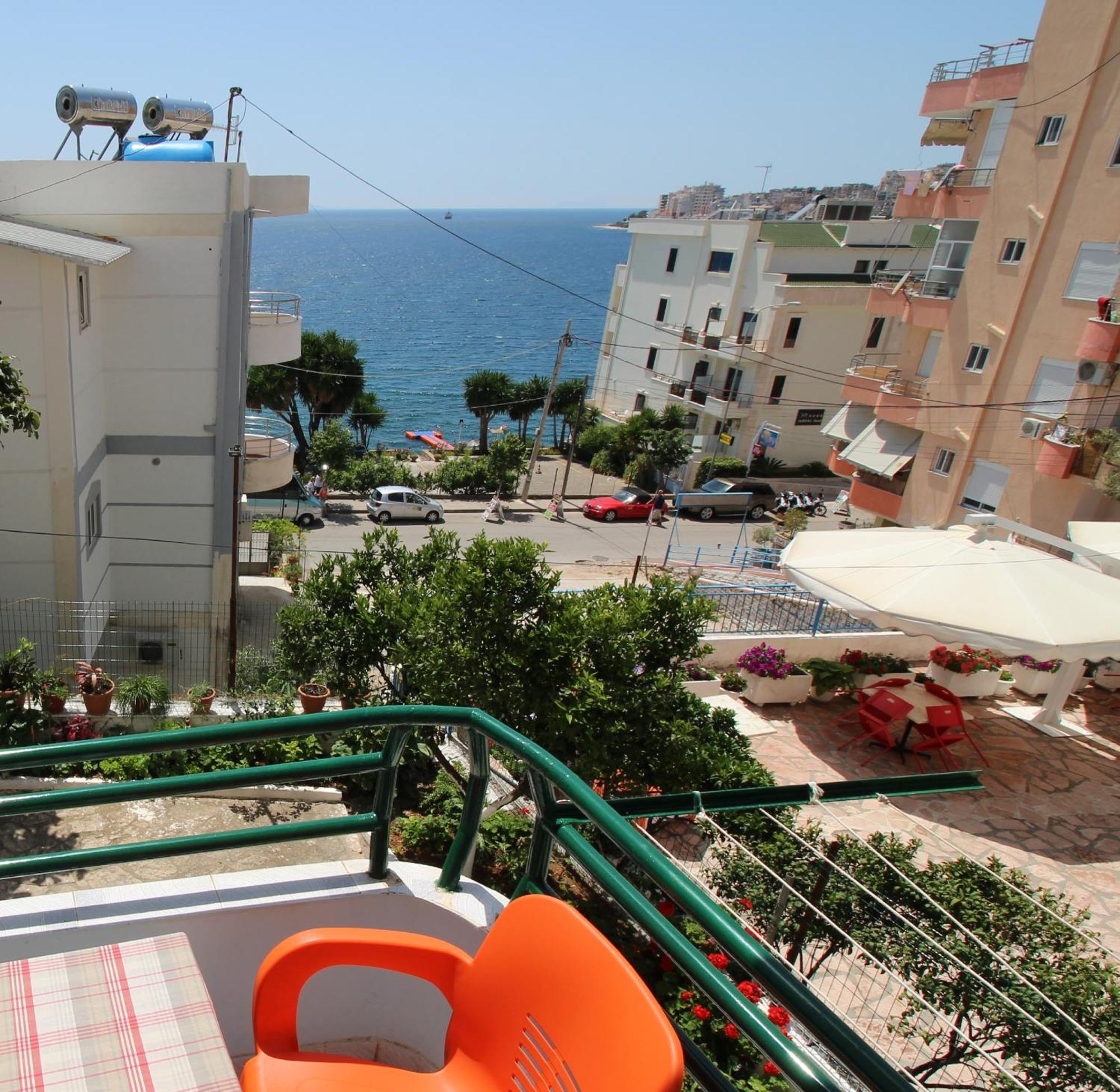 Mejdi Apartments Sarandë 部屋 写真